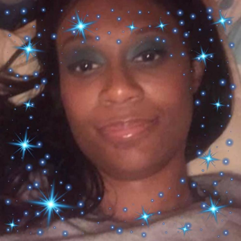 Meet your Posher, Danae